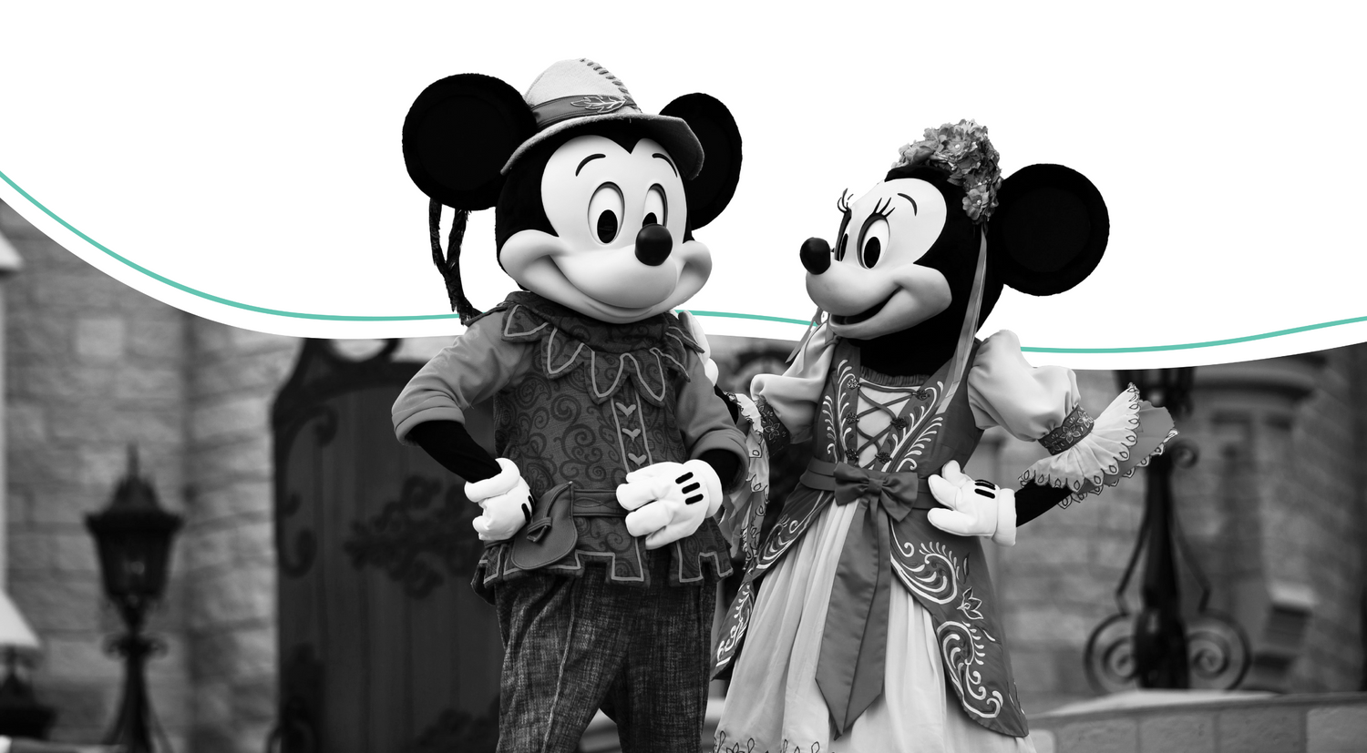 Micky + Mini Mouse in black and white